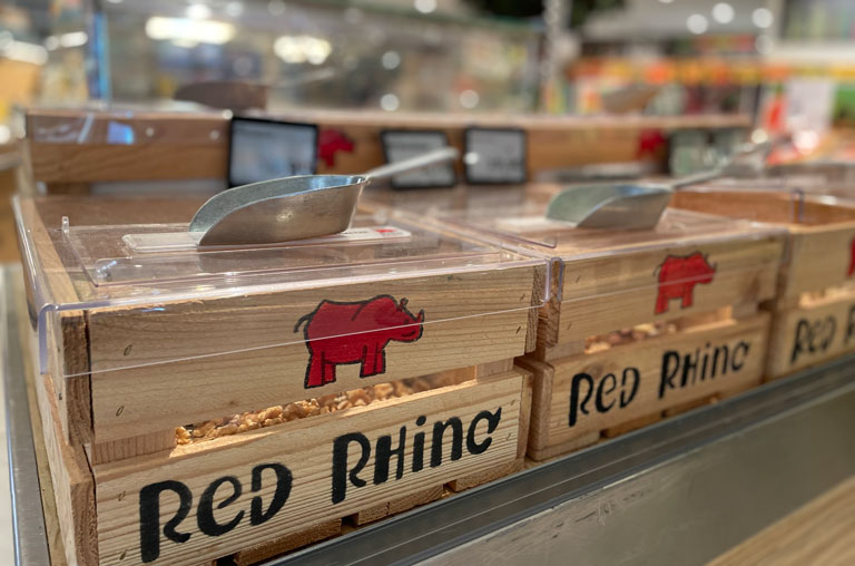 Red Rhino Nüsse

