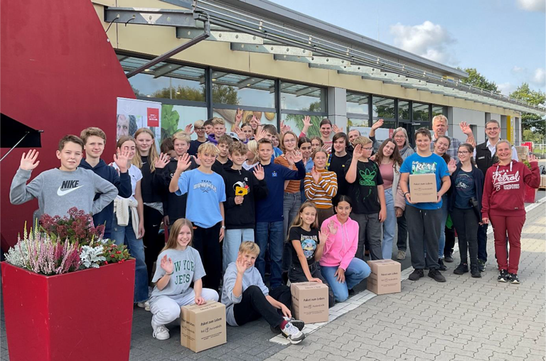 Pakete zum Leben bei EDEKA Nils Meyer 2023