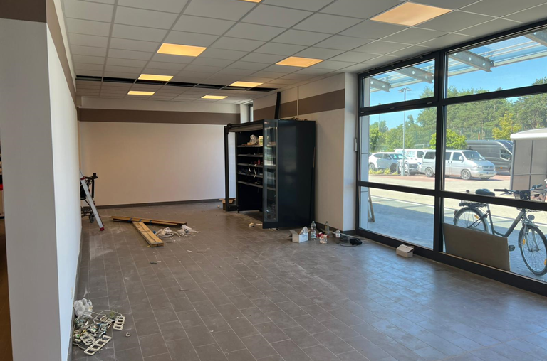 Der hinzugewonnene Platz des ehemaligen Friseurs