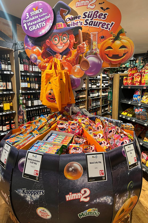 Halloween 2025 bei EDEKA Nils Meyer