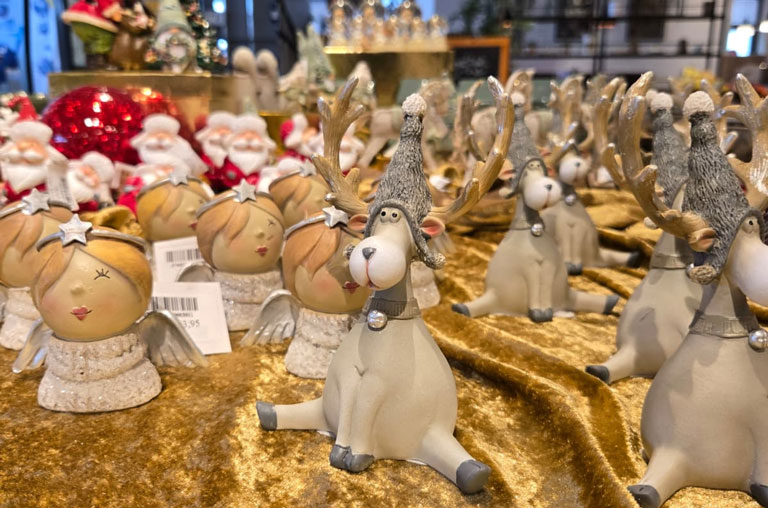 Weihnachtsdeko bei EDEKA Nils Meyer