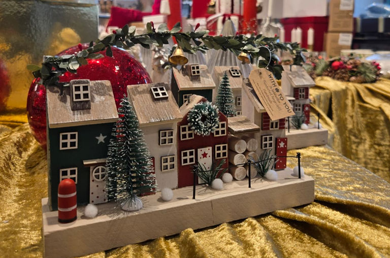 Weihnachtsdeko bei EDEKA Nils Meyer