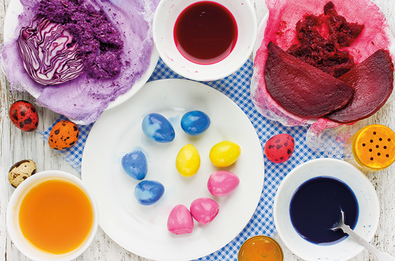 Natürlich Eier färben