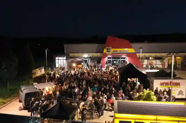 Parkplatzfest EDEKA Nils Meyer
